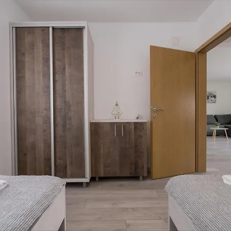 Ruby Apartman Linardići